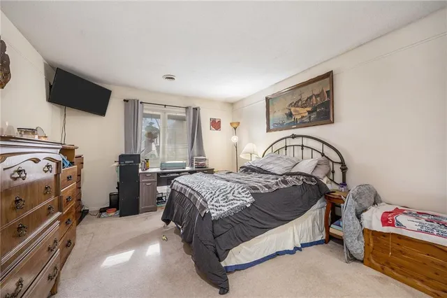 $395,000 | 8508 Northwest Atkins Court, Kansas City, MO 64153