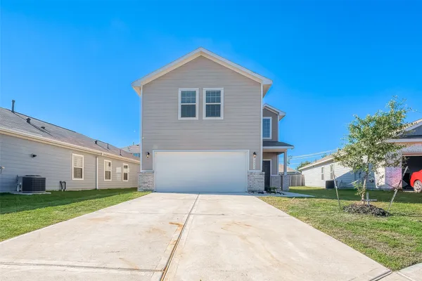 $1,950 | 20033 Tuft Canyon, Porter, TX 77365