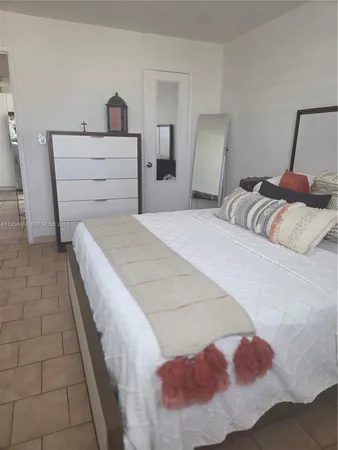 $1,950 | 8889 Fontainebleau Boulevard, Unit 501, Miami, FL 33172