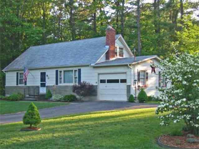 26 New Castle Road Halfmoon, NY 12065 - Photo 1 of 12 Photo 1