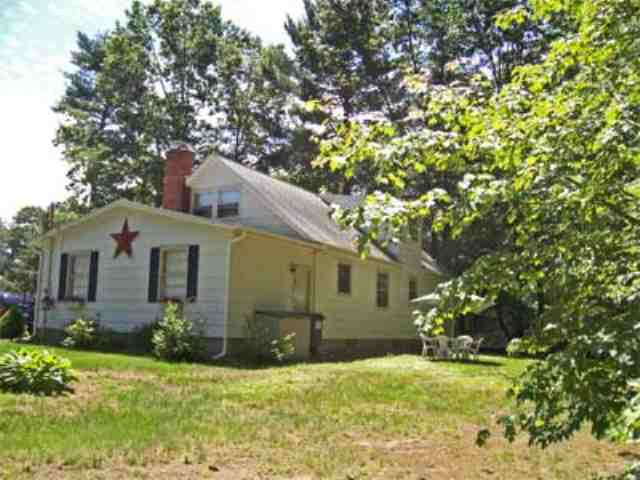 26 New Castle Road Halfmoon, NY 12065 - Photo 2 of 12 Photo 2