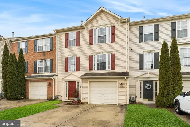 $379,000 | 303 St Thomas Drive, Egg Harbor Township, NJ 08234