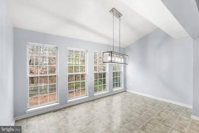 $379,000 | 303 St Thomas Drive, Egg Harbor Township, NJ 08234