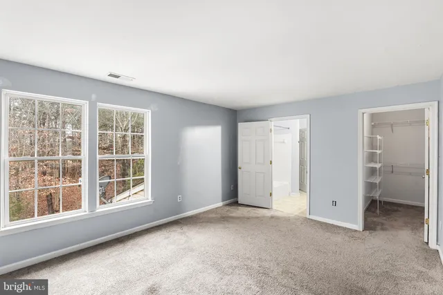 $379,000 | 303 St Thomas Drive, Egg Harbor Township, NJ 08234