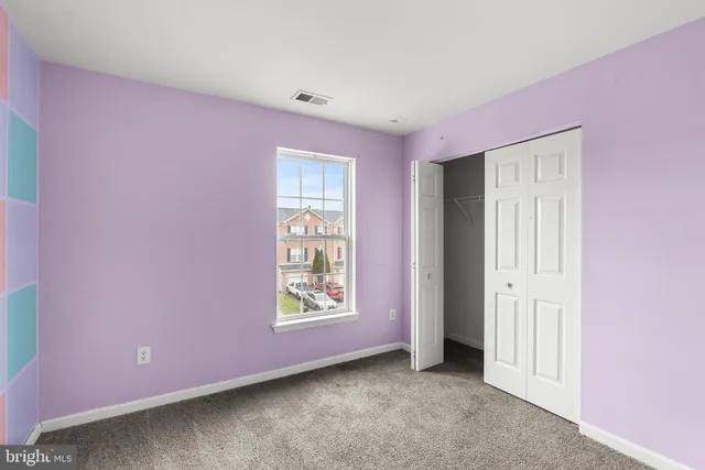 $379,000 | 303 St Thomas Drive, Egg Harbor Township, NJ 08234