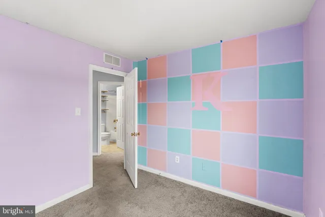 $379,000 | 303 St Thomas Drive, Egg Harbor Township, NJ 08234