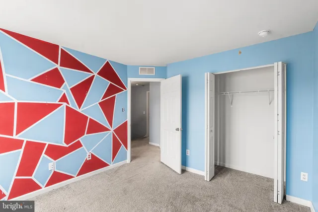 $379,000 | 303 St Thomas Drive, Egg Harbor Township, NJ 08234