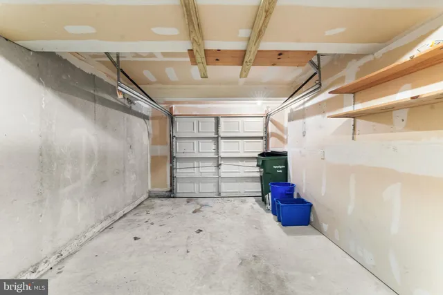 $379,000 | 303 St Thomas Drive, Egg Harbor Township, NJ 08234