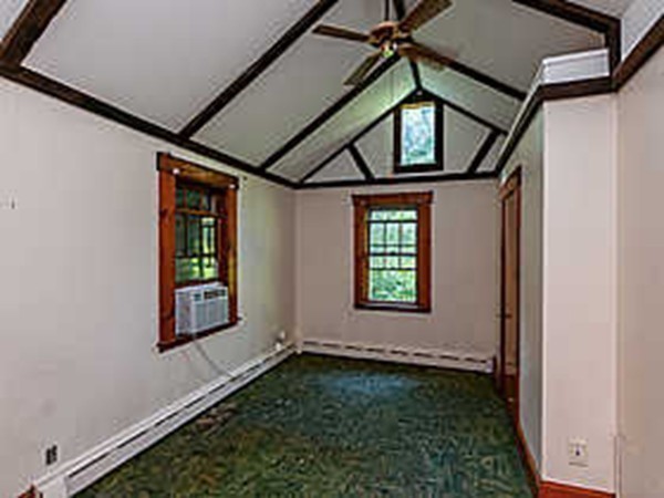 98 Summit Avenue Walpole, MA 02081 - Photo 10 of 13