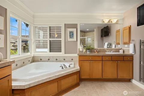 $2,100,000 | 773 Summerhill Ridge Drive Northwest, Issaquah, WA 98027