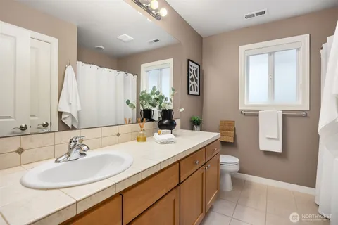 $2,100,000 | 773 Summerhill Ridge Drive Northwest, Issaquah, WA 98027