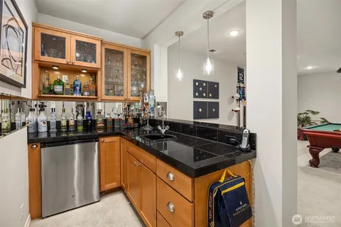 $2,100,000 | 773 Summerhill Ridge Drive Northwest, Issaquah, WA 98027