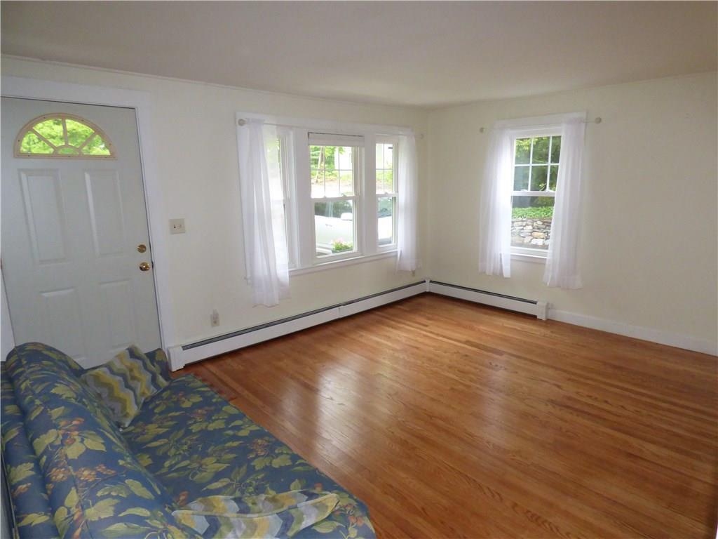 72 Surfsite Road South Portland, ME 04106 - Photo 2 of 15 Photo