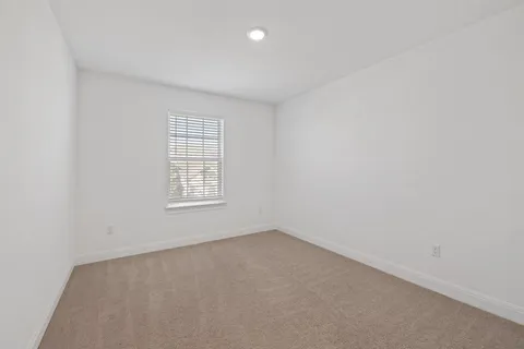 $2,599 | 240 Harbors Lane, Leander, TX 78641