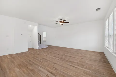 $2,599 | 240 Harbors Lane, Leander, TX 78641