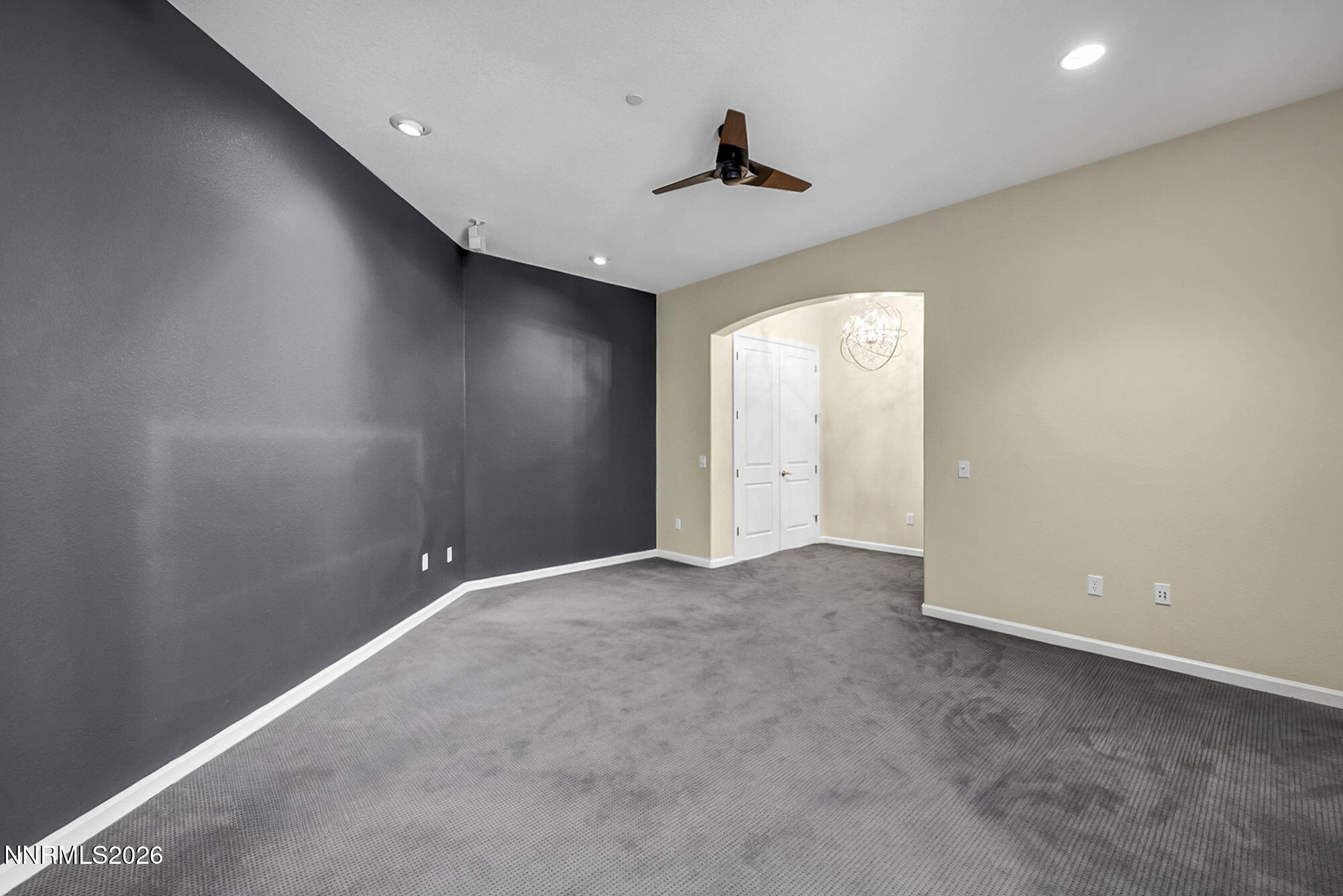 9900 Wilbur May Parkway, Unit 2504 Reno, NV 89521 - Photo 25 of 78 a view of an empty room
