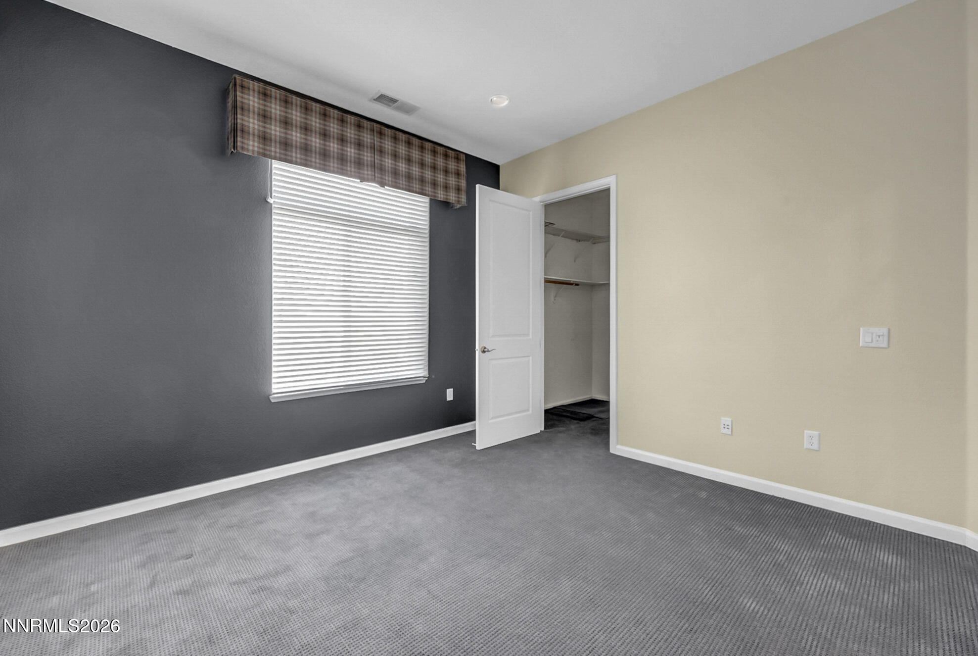 9900 Wilbur May Parkway, Unit 2504 Reno, NV 89521 - Photo 32 of 64 an empty room with windows