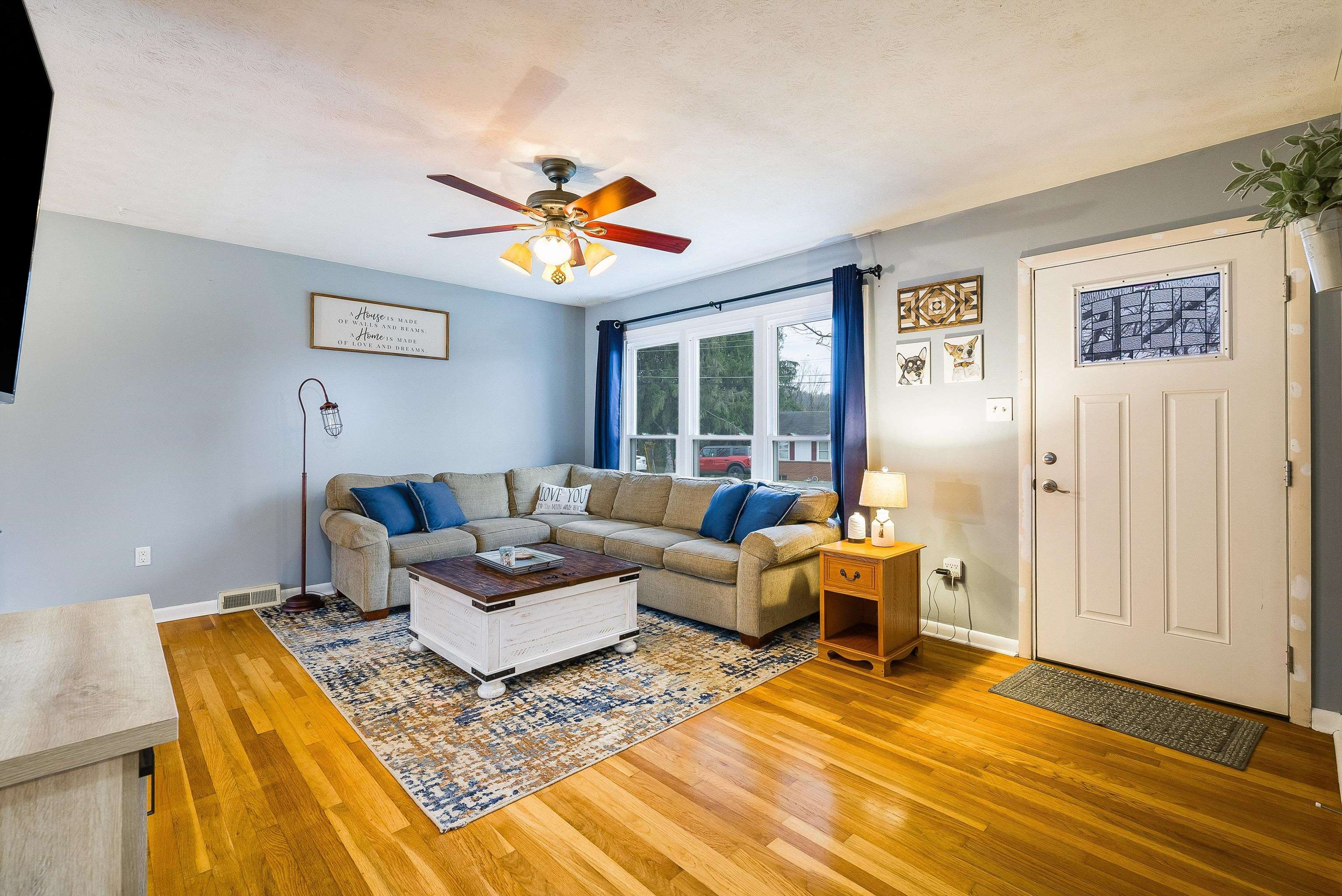 815 Rutherford Street Staunton, VA 24401 - Photo 9 of 56 Gallery Image 9