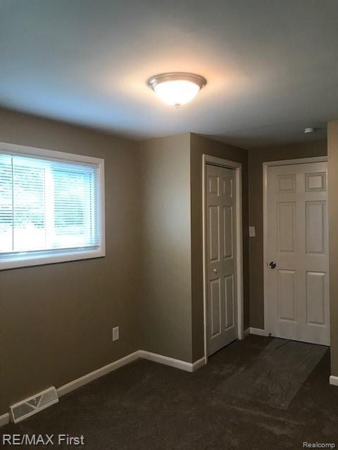 3857 Hannan Road Wayne, MI 48184 - Photo 21 of 46 IMG_5873.jpg