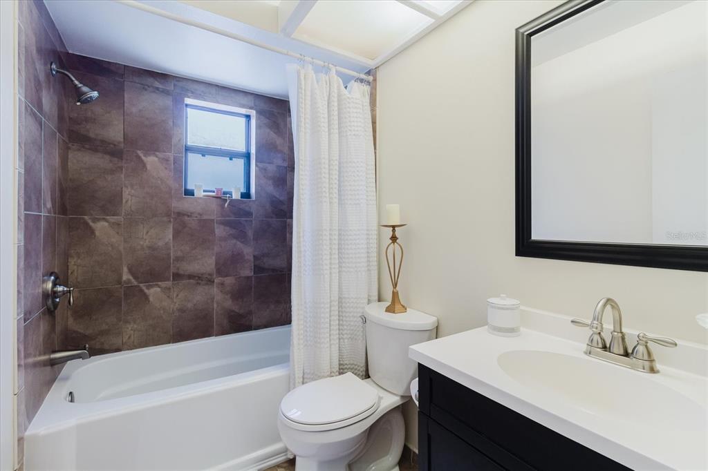 7402 America Way New Port Richey, FL 34654 - Photo 10 of 36 Gallery Image 10