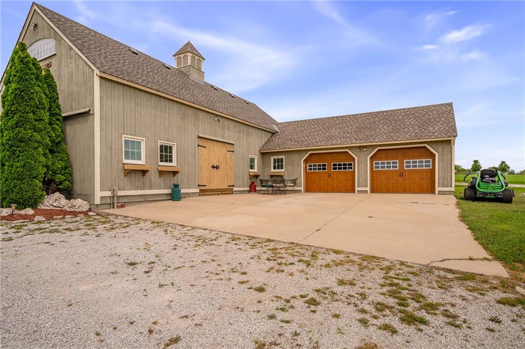 32921 South Ridgeview Farm Road Drexel, MO 64742 - Photo 69 of 96 Gallery Image 69