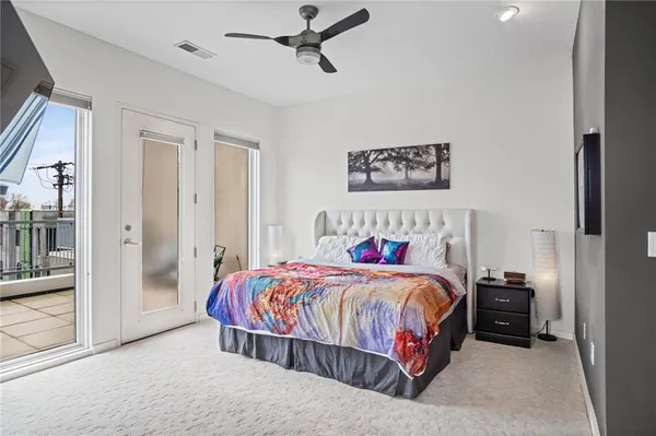 $599,000 | 1605 Summit Street, Kansas City, MO 64108