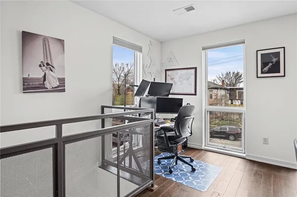 $599,000 | 1605 Summit Street, Kansas City, MO 64108
