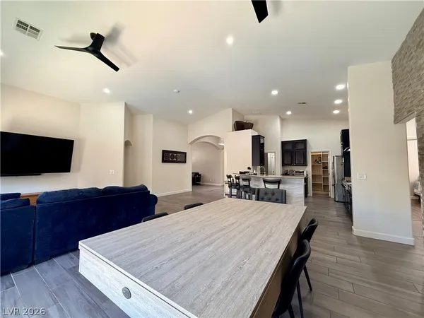 $5,000 | 8565 Hogan Falls Circle, Las Vegas, NV 89123