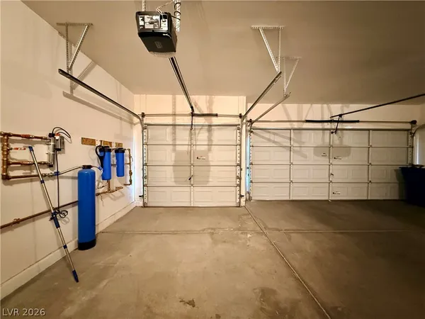 $5,000 | 8565 Hogan Falls Circle, Las Vegas, NV 89123