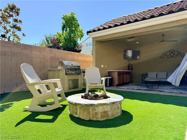 $5,000 | 8565 Hogan Falls Circle, Las Vegas, NV 89123