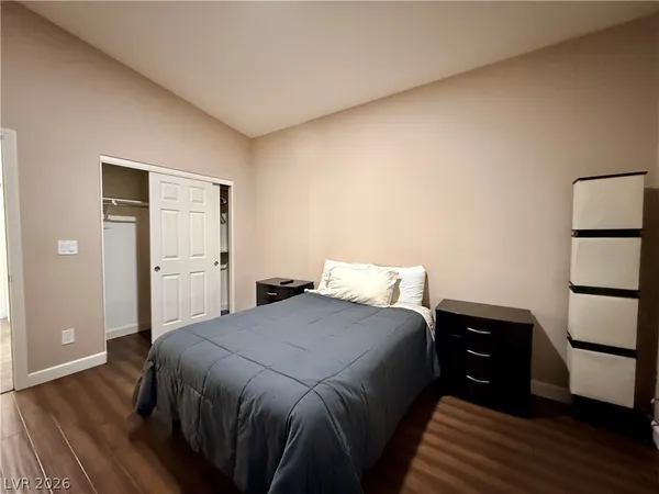 $5,000 | 8565 Hogan Falls Circle, Las Vegas, NV 89123