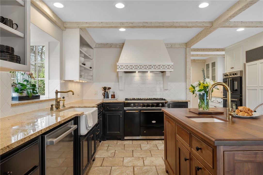 2516 Sugar Valley Road Seneca, SC 29672 - Photo 20 of 48