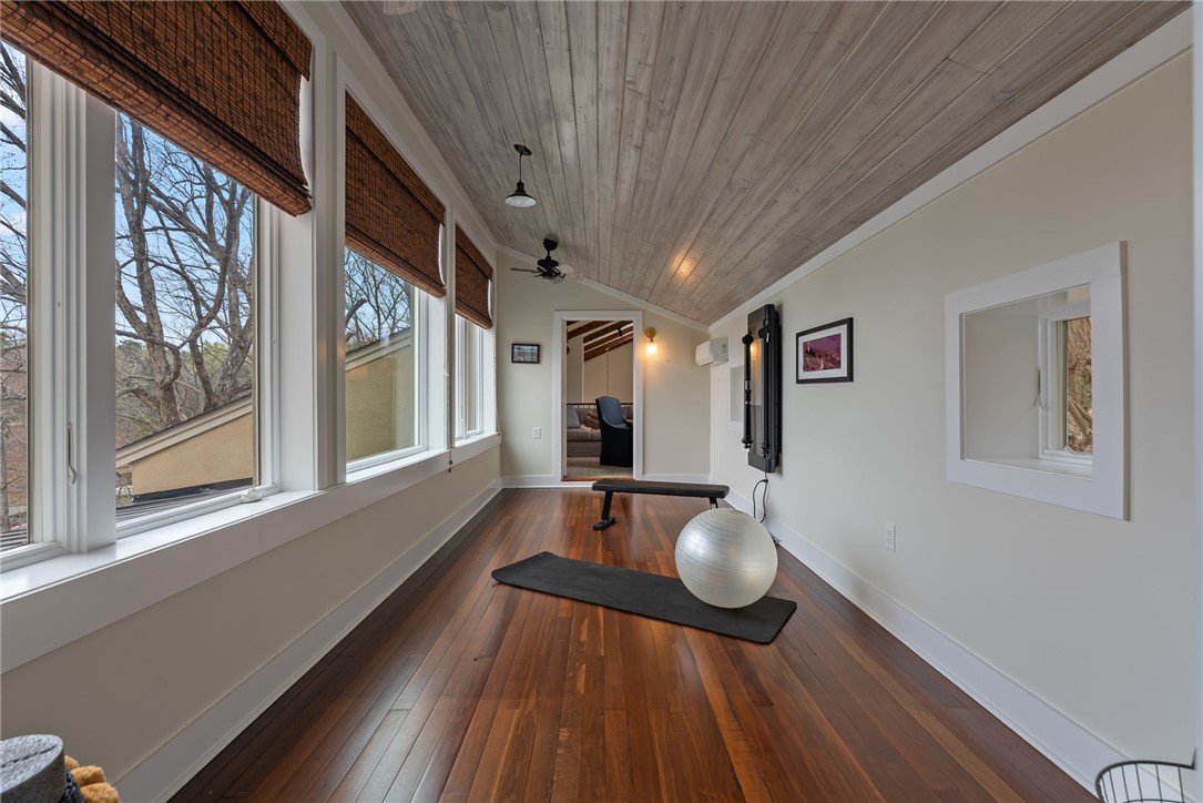 2516 Sugar Valley Road Seneca, SC 29672 - Photo 33 of 48