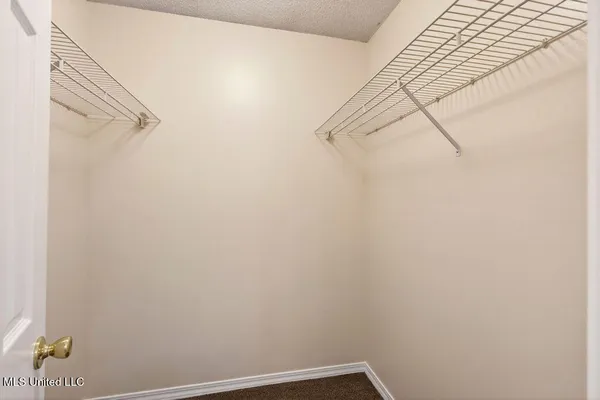 $1,695 | 10617 Maple Street, Ocean Springs, MS 39565