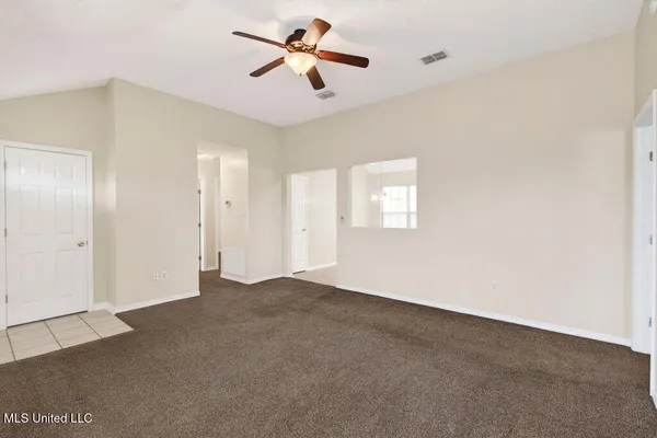 $1,695 | 10617 Maple Street, Ocean Springs, MS 39565