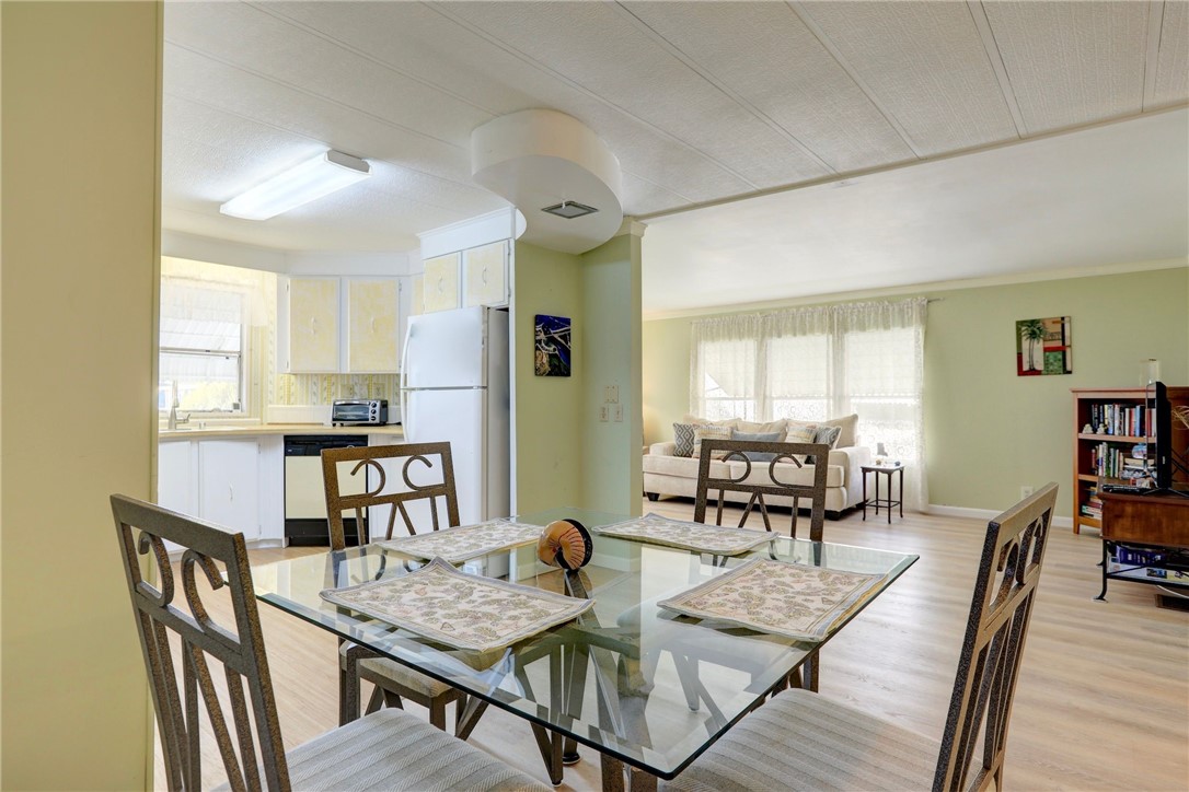 382 Egret Circle Sebastian, FL 32976 - Photo 12 of 30