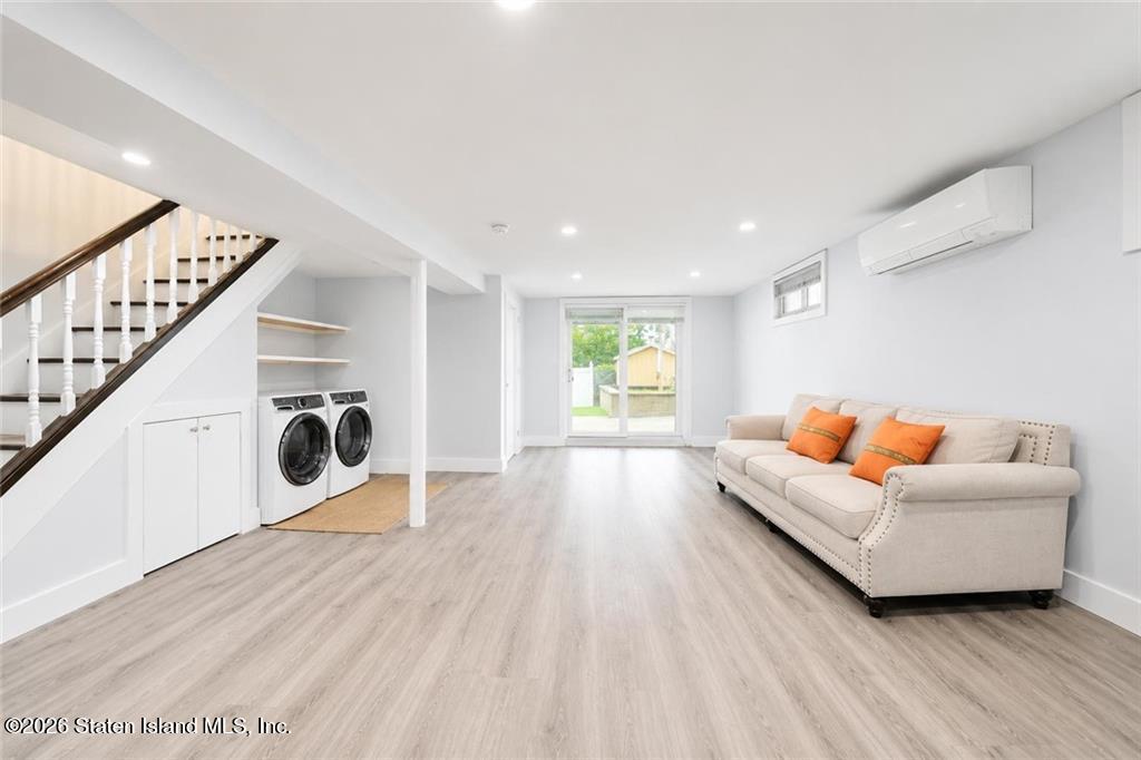 41 Ridge Avenue Staten Island, NY 10304 - Photo 25 of 45 GetMedia (24)