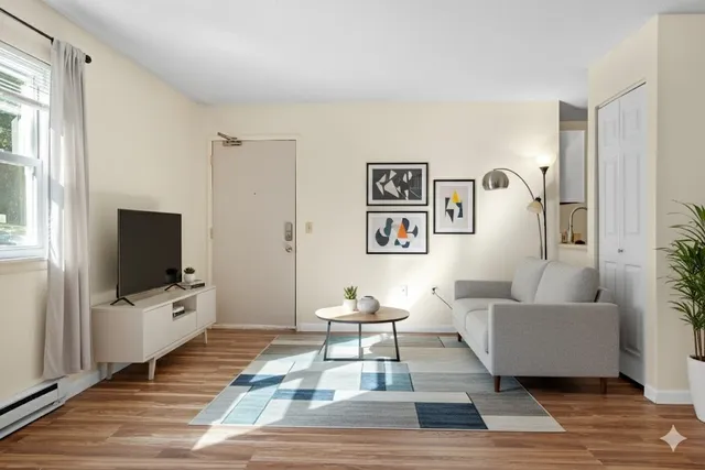 $238,000 | 9 Apache Drive, Unit C, Westerly, RI 02891