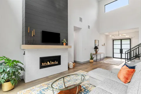 $2,249,000 | 3610 Hillbrook Drive, Austin, TX 78731