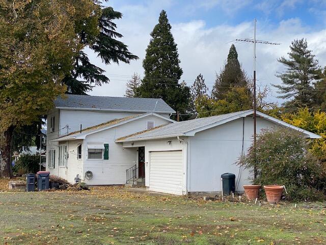 3364 Bursell Road Central Point, OR 97502 - Photo 8 of 9 IMG_0910