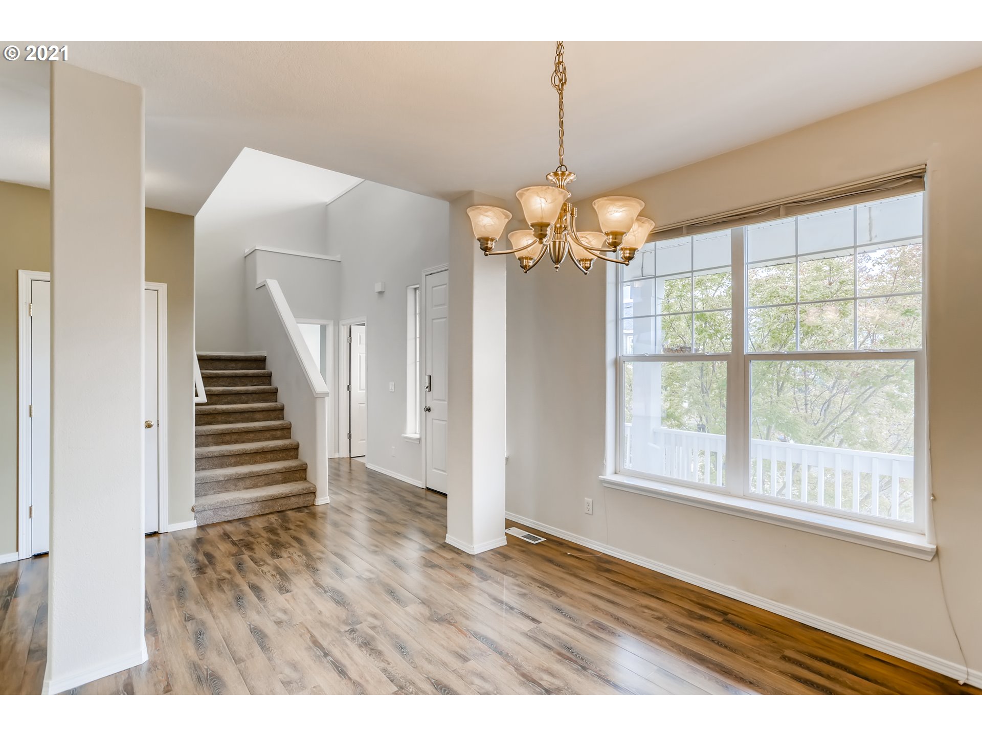 10671 Southwest Washington Street Portland, OR 97225 - Photo 9 of 31 Gallery Image 9