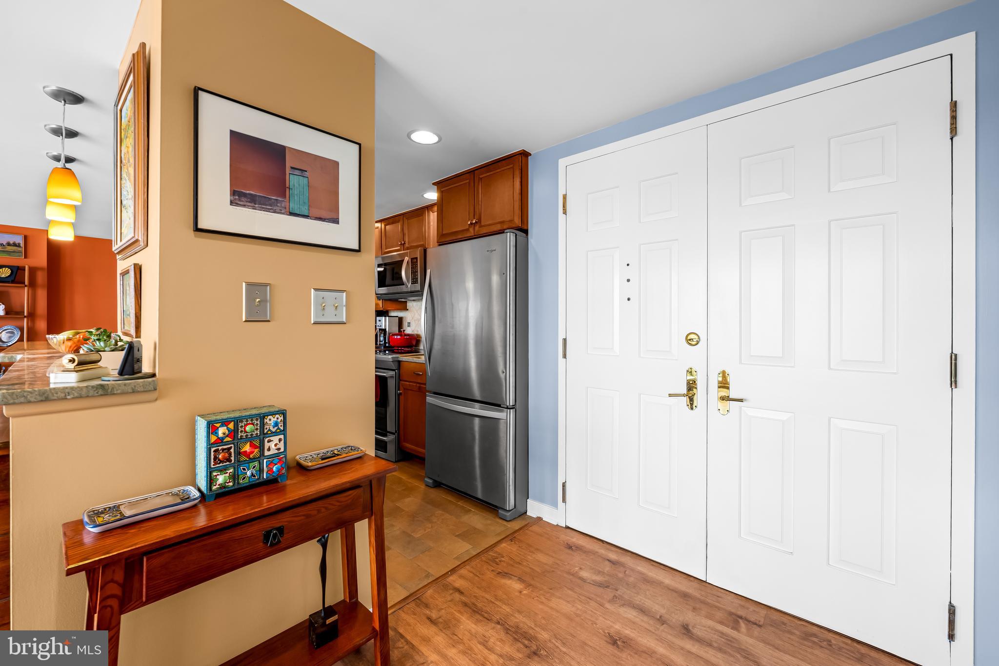 250 President Street, Unit 909 Baltimore, MD 21202 - Photo 4 of 64
