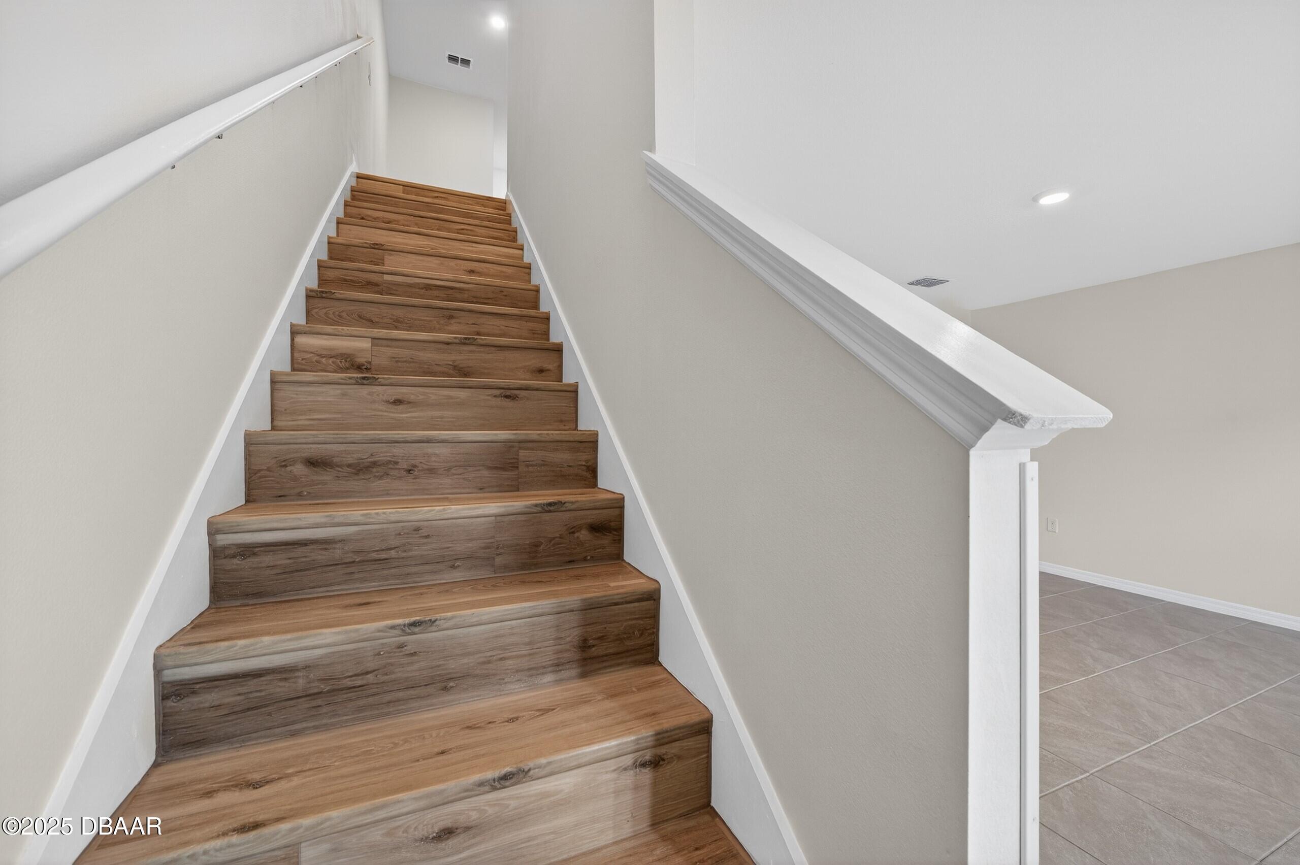 54 Bella Oaks Drive Port Orange, FL 32129 - Photo 12 of 32 a view of entryway