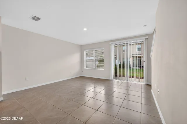 $1,800 | 54 Bella Oaks Drive, Port Orange, FL 32129