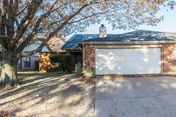 $1,950 | 1331 Mission Street, Duncanville, TX 75137