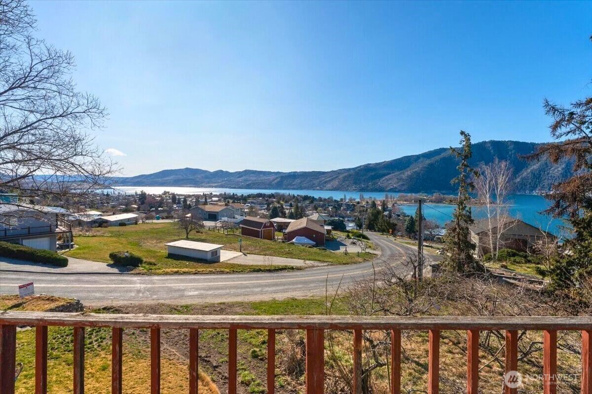 475 Totem Pole Road Manson, WA 98831 - Photo 11 of 33 Gallery Image 11