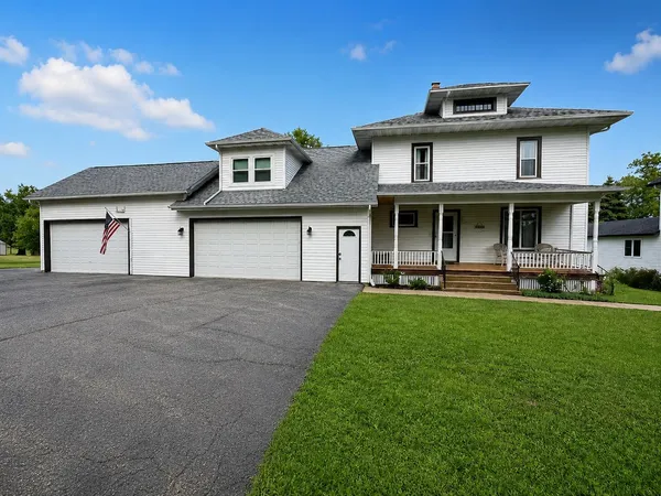 $179,900 | 711 North Turner Street, Davis, IL 61019