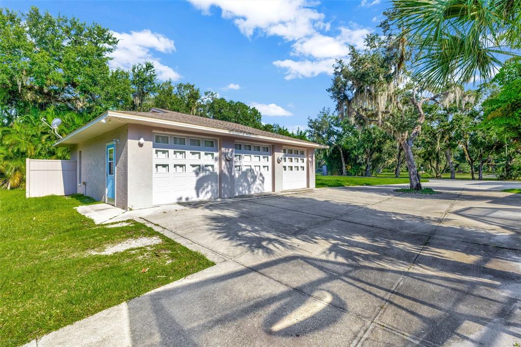 5793 Old Ranch Road Sarasota, FL 34241 - Photo 60 of 100 Exterior view of the Studio which could also be a 3 car garage