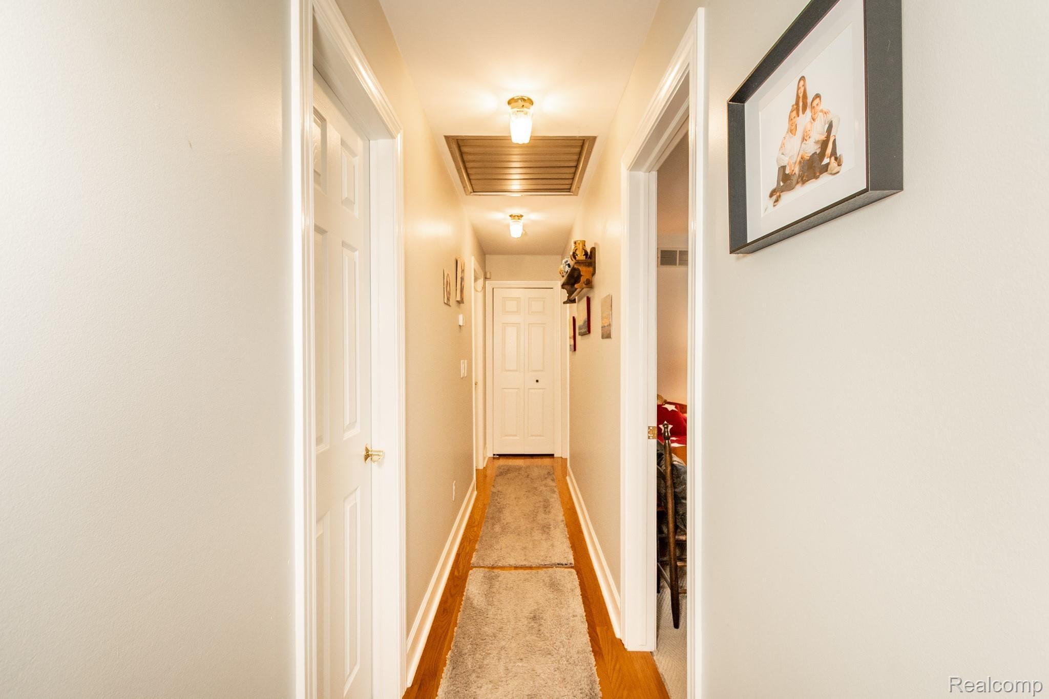 1475 Alter Road Milford, MI 48381 - Photo 27 of 59 028.jpg