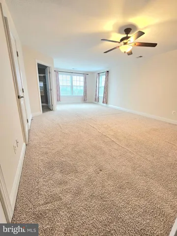 $3,399 | 25835 Clairmont Manor Square, Aldie, VA 20105